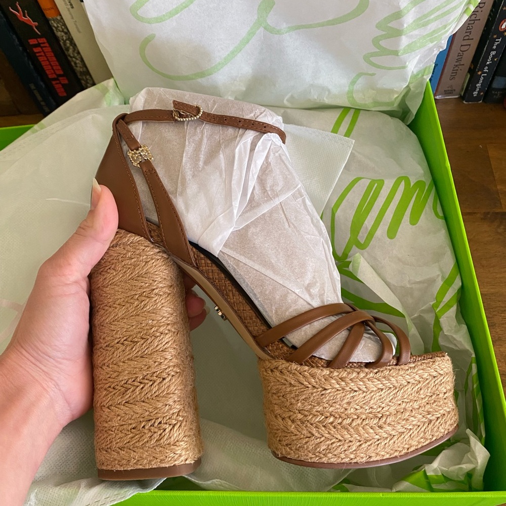 Sam Edelman size 7 women strappy sandals